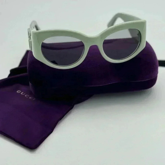 BNWT GUCCI Sunglasses 😎 - Picture 4 of 10